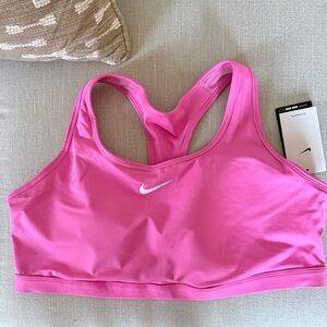 Nike Plus Size Women's Pink Sports Bra